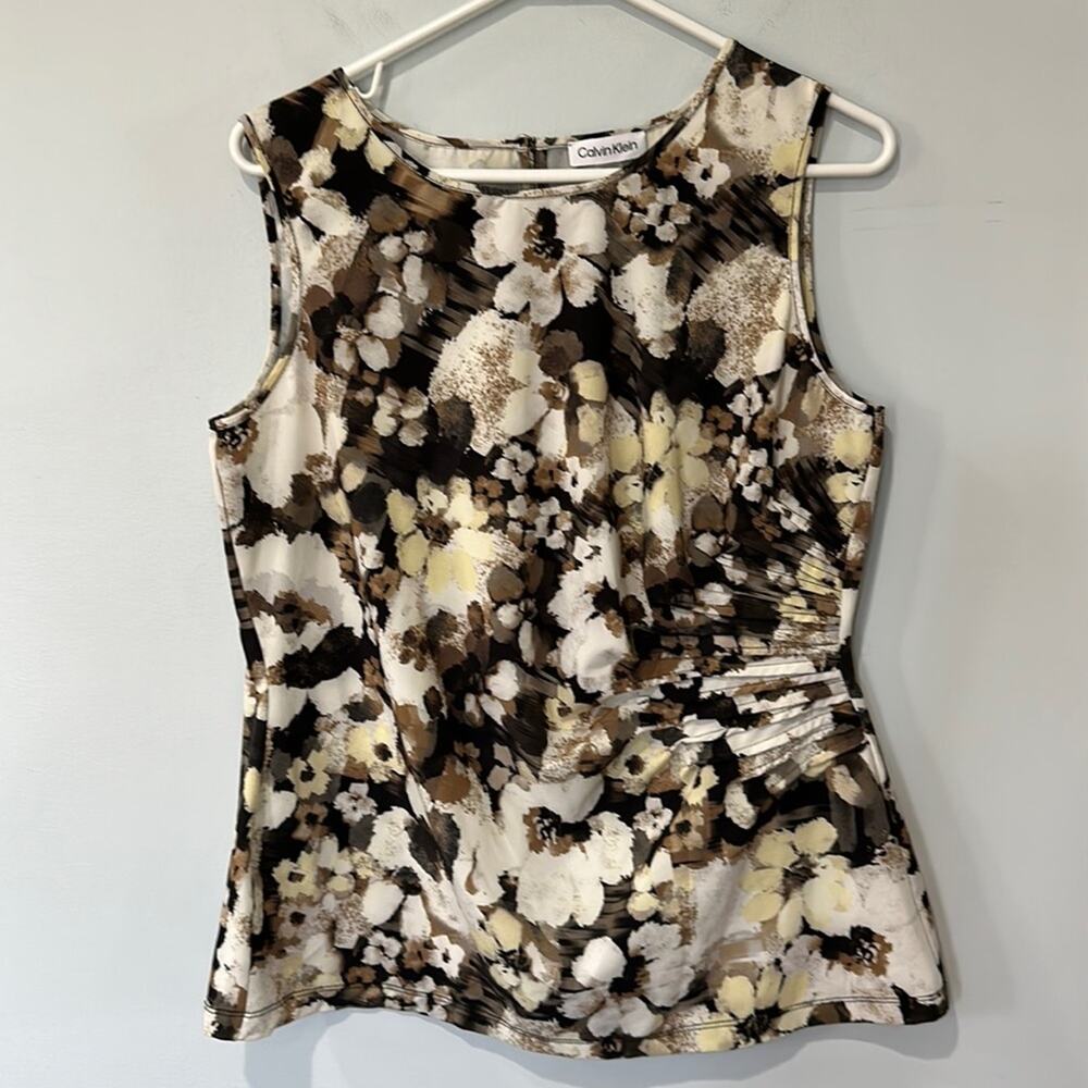 Calvin Klein Floral Pleated Sleeveless Top M